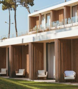 Portfolio 08 264x300